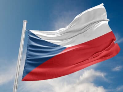 A Cseh Köztársaság nemzeti jelképei, használatuk és védelmük - Olmütz, online, 2022 április￼