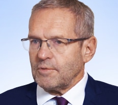 Prof. Dr. Bertrand Mathieu (FR)
