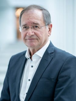 Prof. Dr. Rado Bohinc